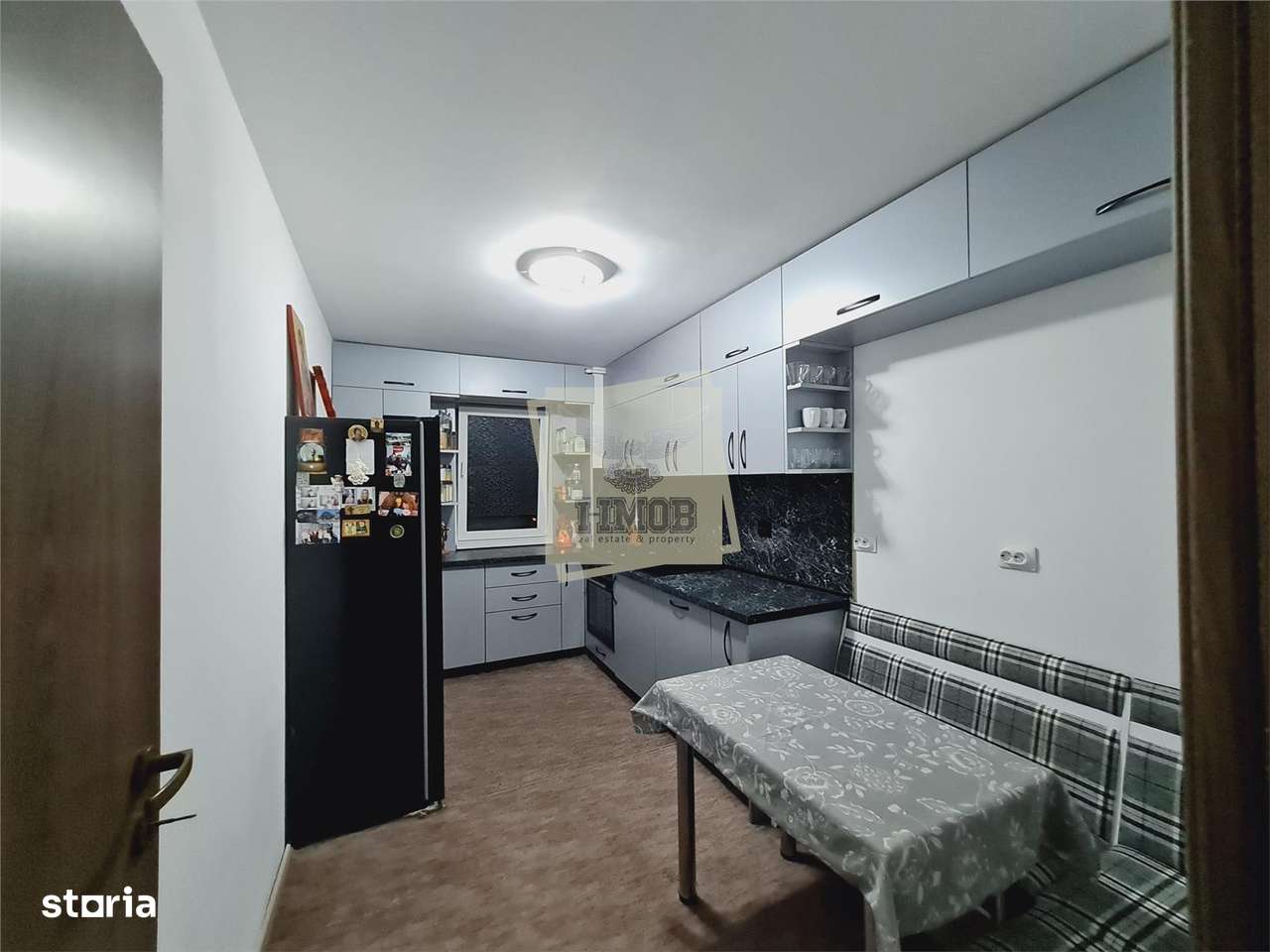 Apartament 3 camere etaj 3   Turnisor-6