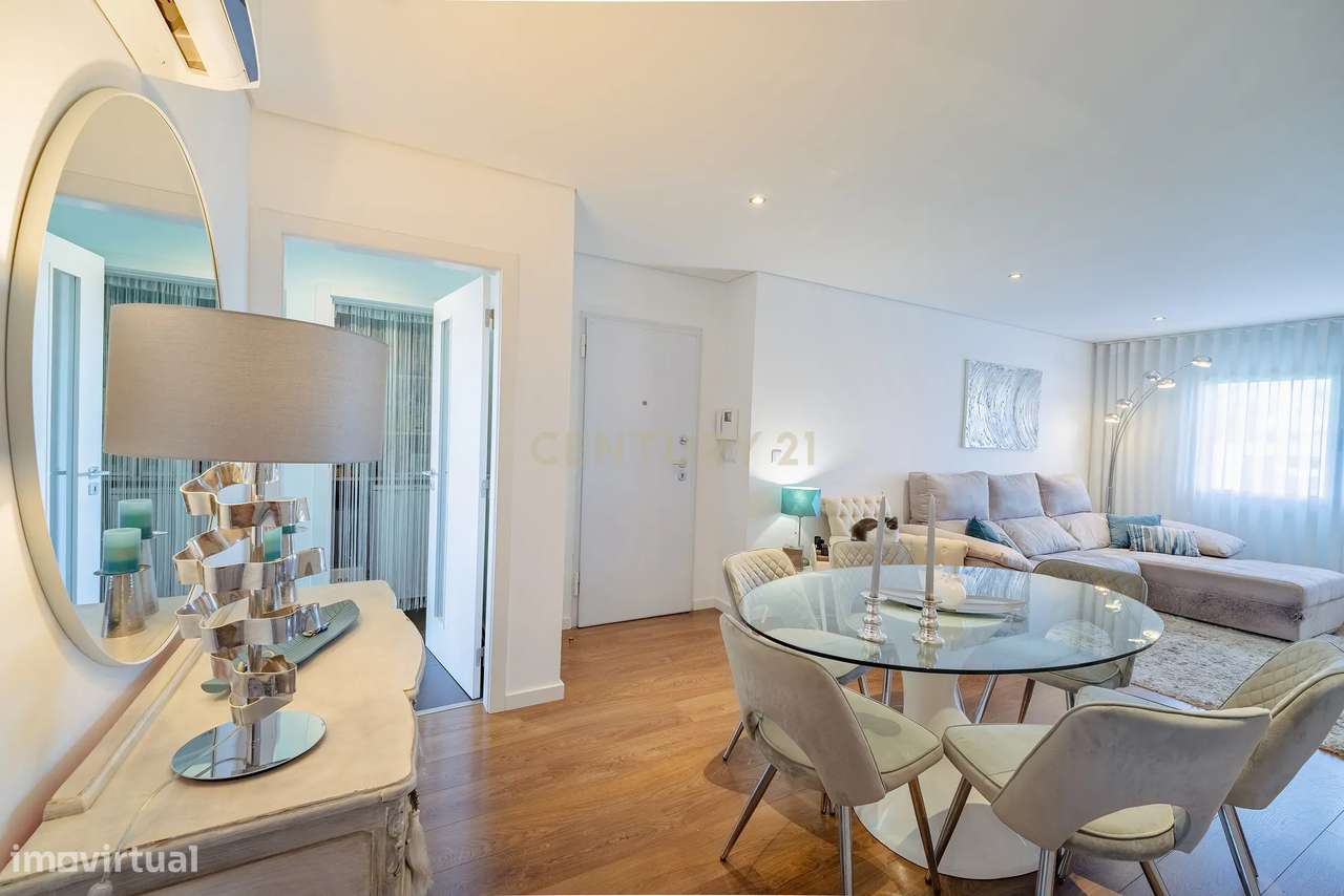 Apartamento T2 Duplex com terraço em condomínio privado-5