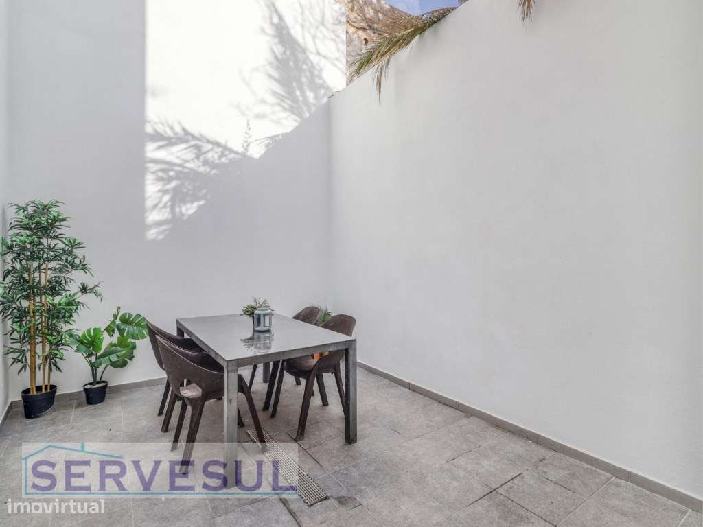 Moradia Nova e Moderna composta por 3 pisos com 2 quartos, com 91 m...-10