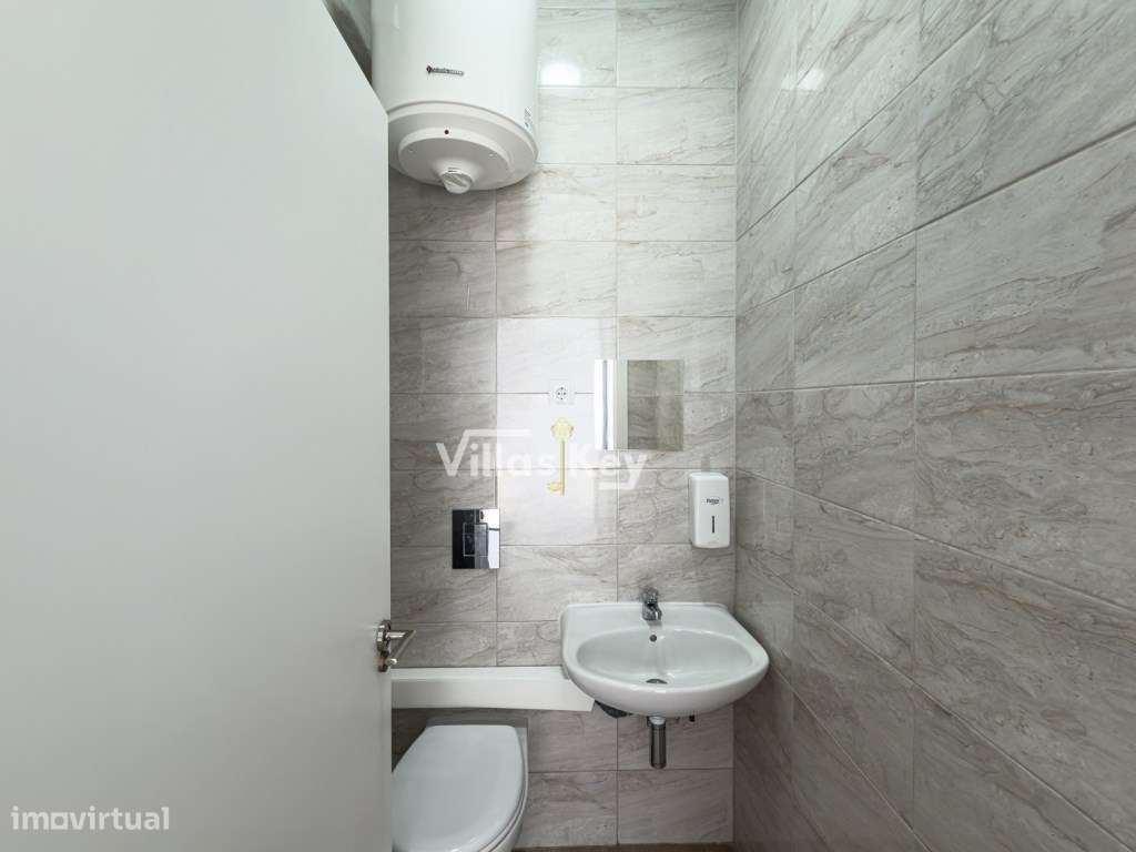 Loja para escritório, comércio ou serviços em Lagos, Algarve, Portugal-10