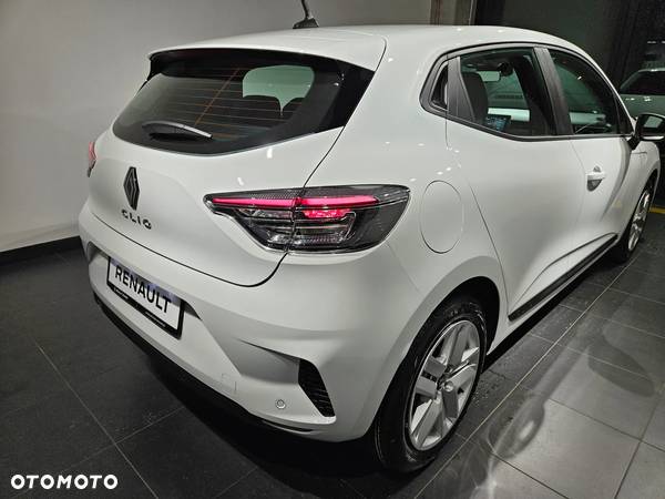 Renault Clio 1.0 TCe Evolution - 26