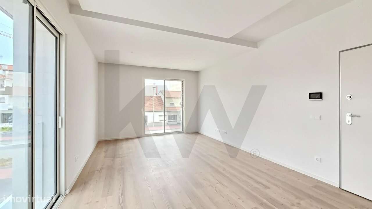 Arrendamento Apartamento T2 novo, na Praia da Barra - Grande imagem: 3/43