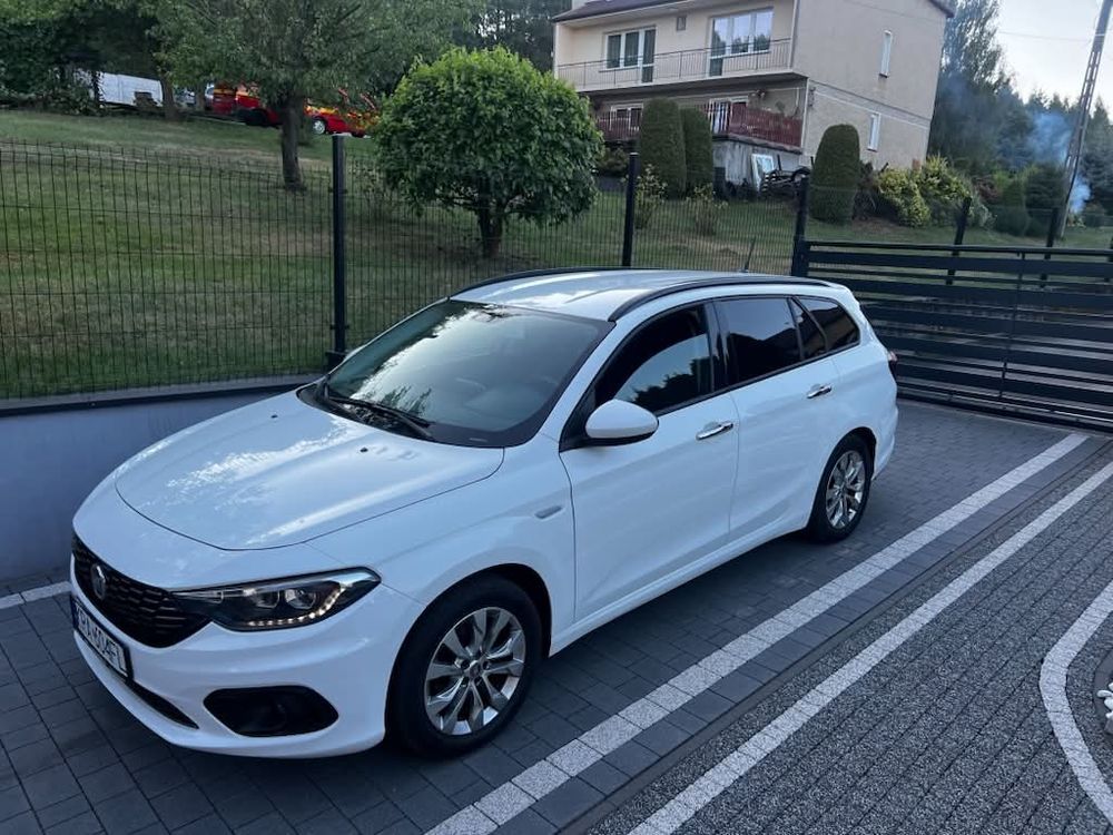 Fiat Tipo II (2016-) 1.4 T-Jet Lounge 2019