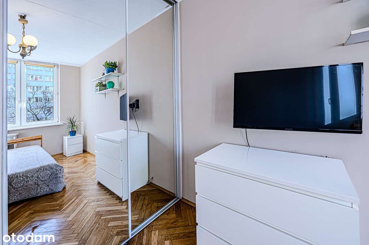 Mieszkanie w idealnej lokalizacji przy stacji METRA! - Pełny obrazek: 5/9