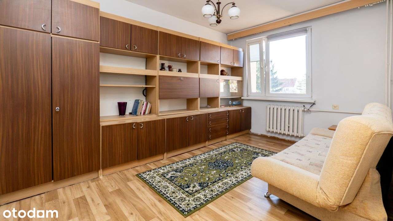 Mieszkanie z balkonem !-0