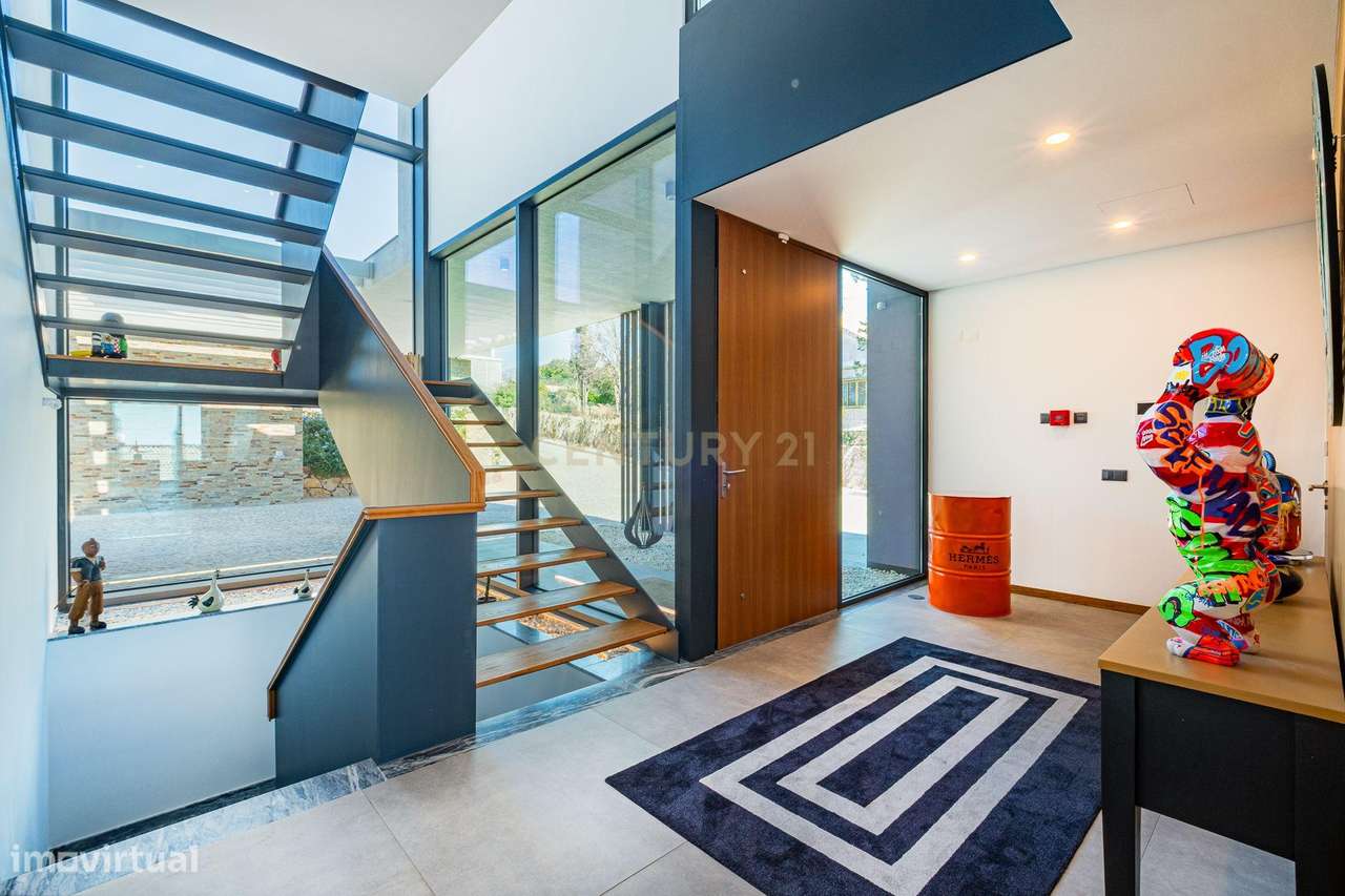 Villa de Luxo com 5 quartos e Vista Mar Panorâmica-31