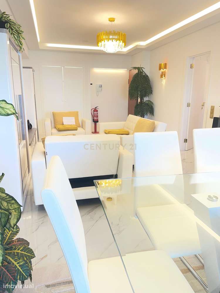 T3 Centro de Almada, edifício Faraó: um T3 premium onde espaço, vista - Grande imagem: 3/17