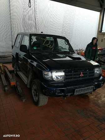 Dezmembrez Mitsubishi Pajero MK2 MK1 MK3 2.5td 3.2 DID 3.0 V6 piese - 4