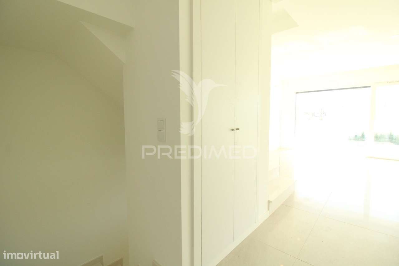 Moradia T3+1, Charneca de Caparica - Grande imagem: 3/36