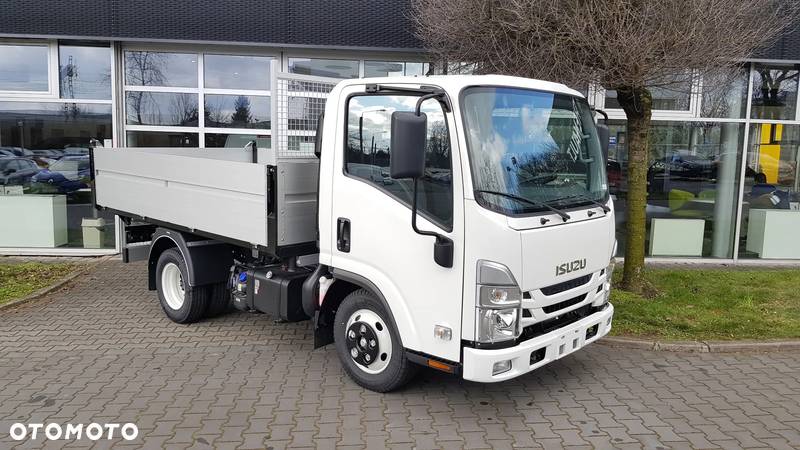 Isuzu M 21 TH - 2