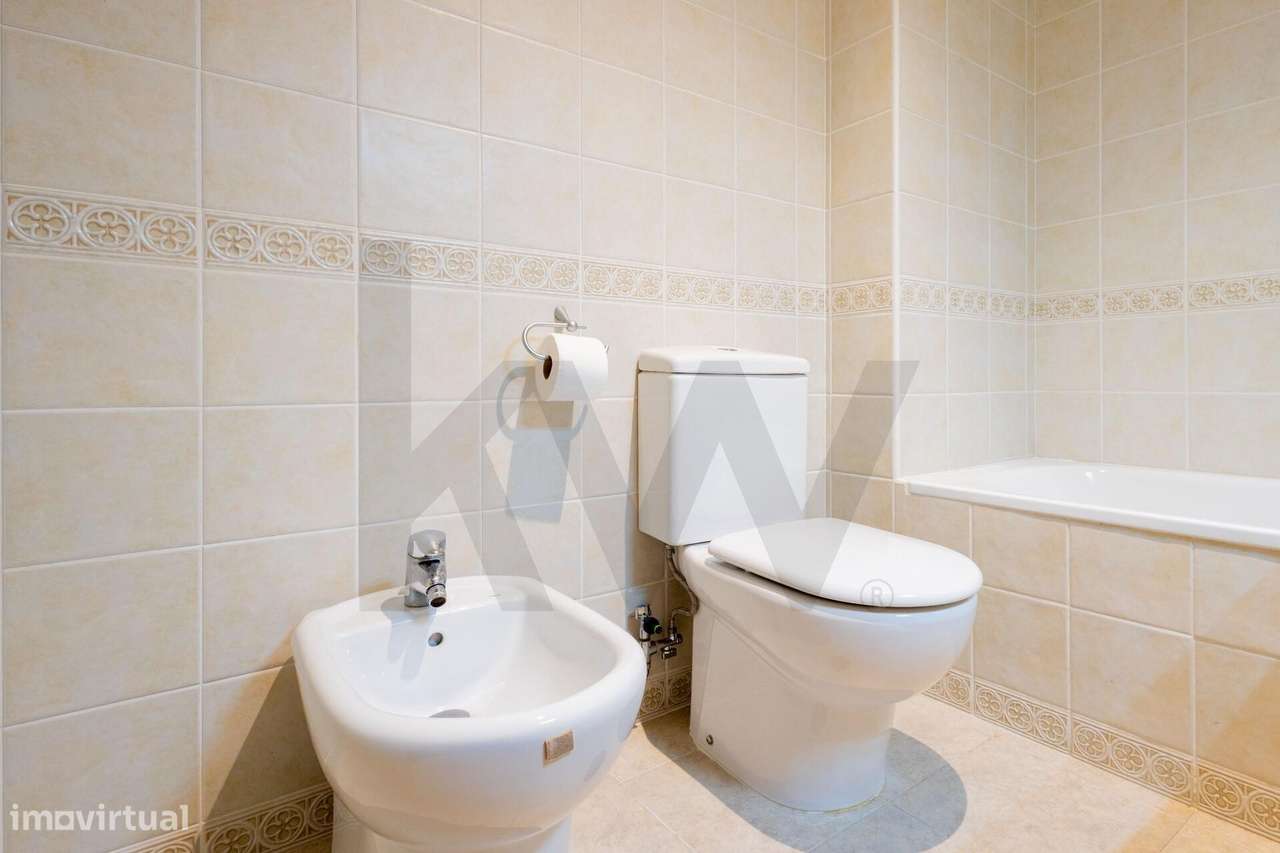 Apartamento T3 Duplex no Funchal-12