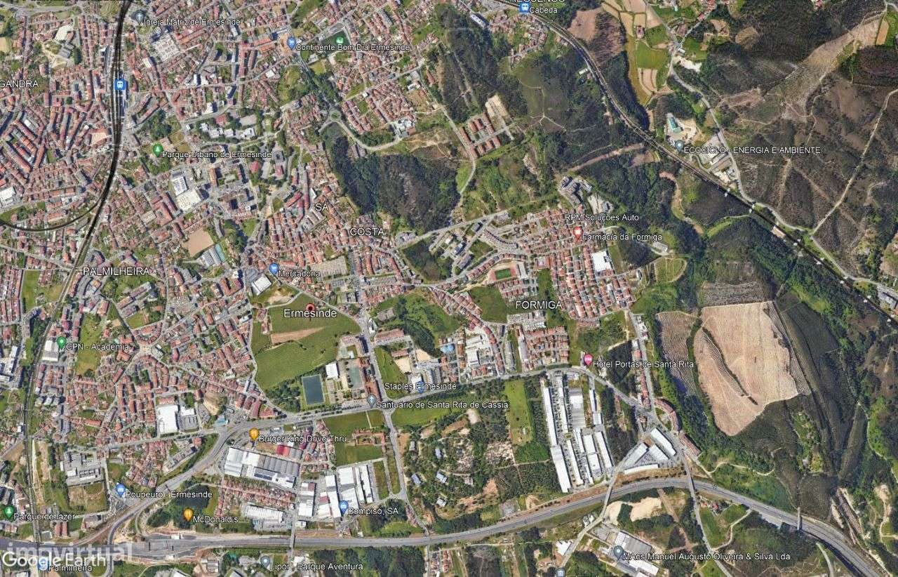 Investidores: Armazem 800m2 cobertos e 600m2 logradouro. Porto/Valongo-8
