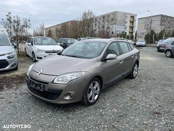 Renault Megane 1.5 dCi Dynamique Aut. - 3