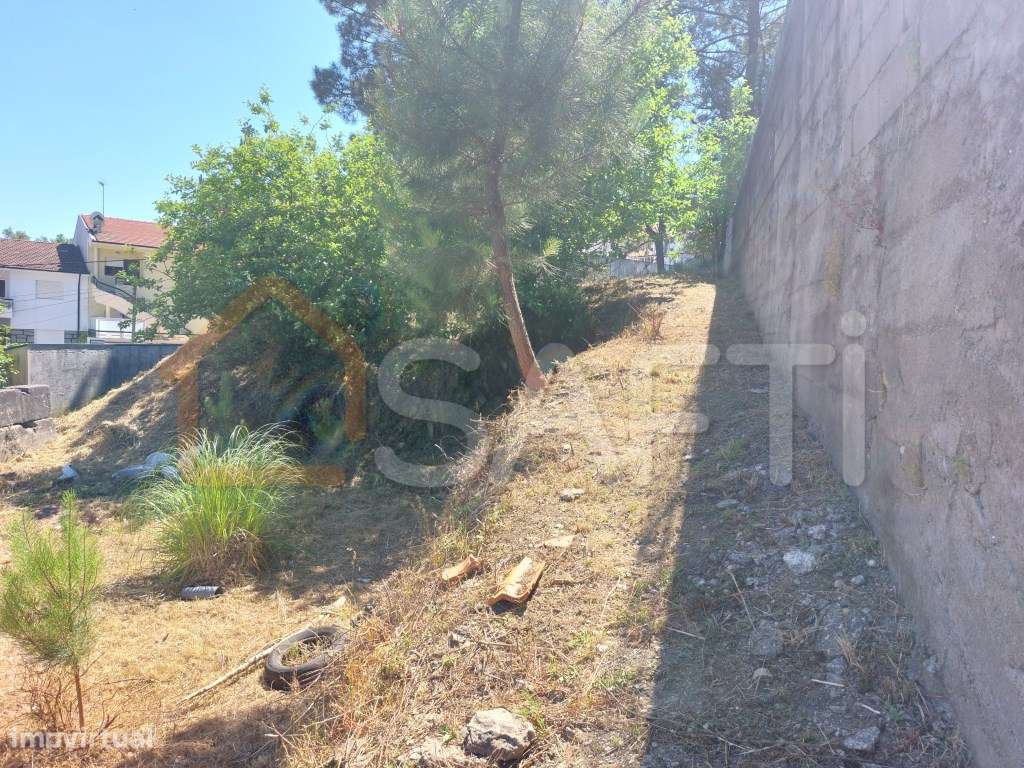 Terreno urbano para construção - Grande imagem: 4/5