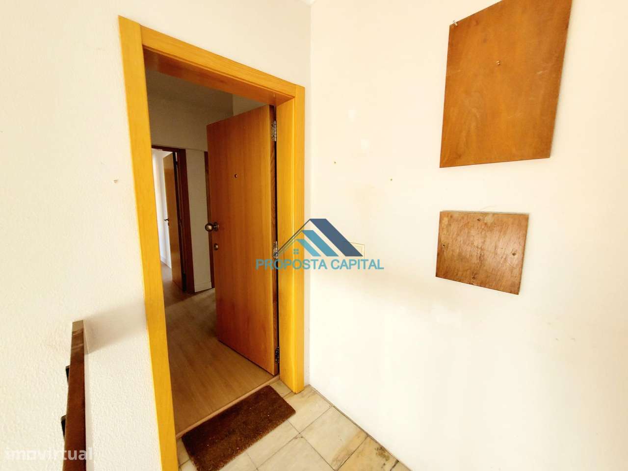 Apartamento T2 Totalmente Remodelado | Centro Sesimbra 200m da Praia-29