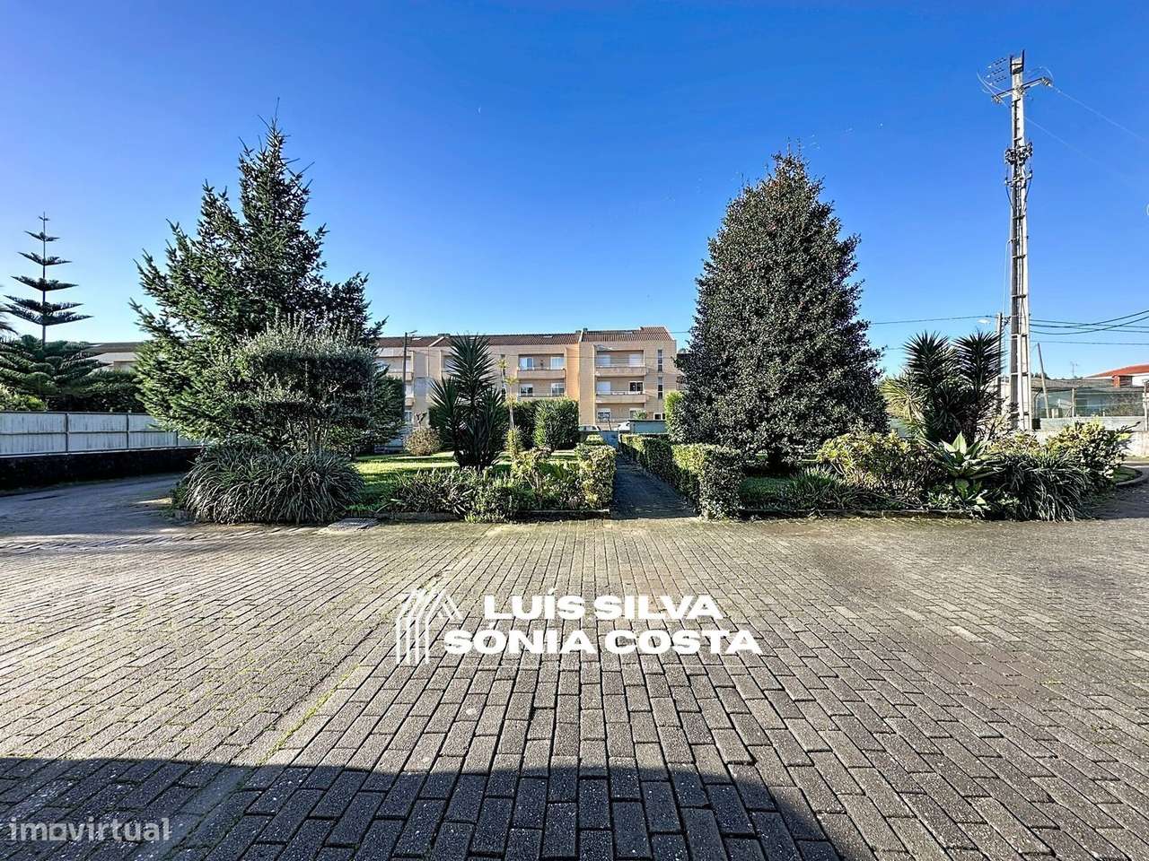 Apartamento T2 à venda na Avenida Doutor Francisco Sá Carneiro, 1318 - Grande imagem: 3/31