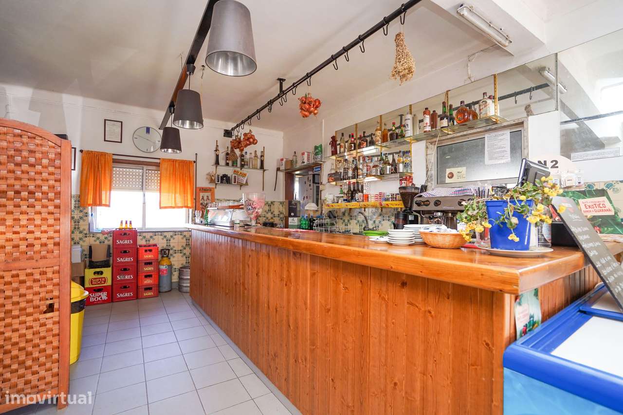 Trespassa-se negócio de café "Caçoila" - Grande imagem: 4/11