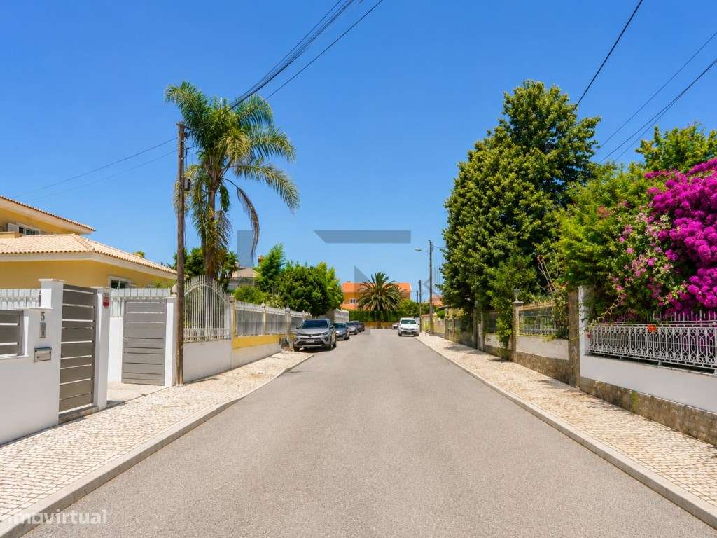 Moradia T4 em Banda totalmente Renovada com Garagem, para Venda na ...-58