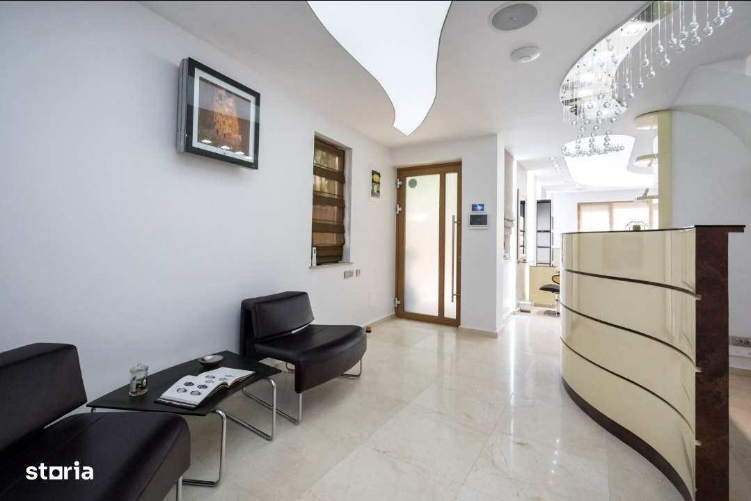 Vilă de lux, ideală pentru Beauty Hub / clinică estetică - Imagine principală: 4/20