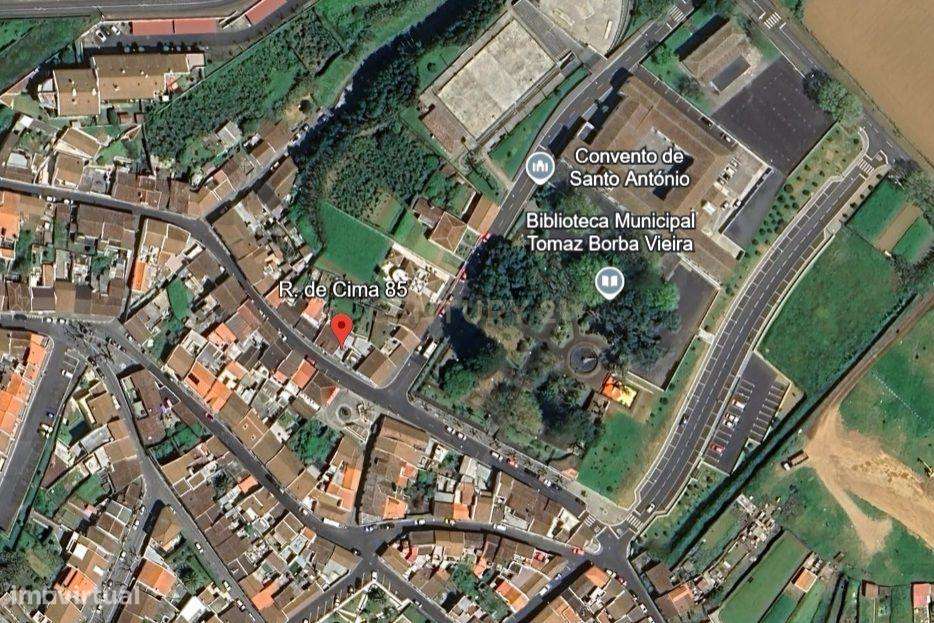 Imóvel com potencial em Santa Cruz, Lagoa. - Grande imagem: 2/4