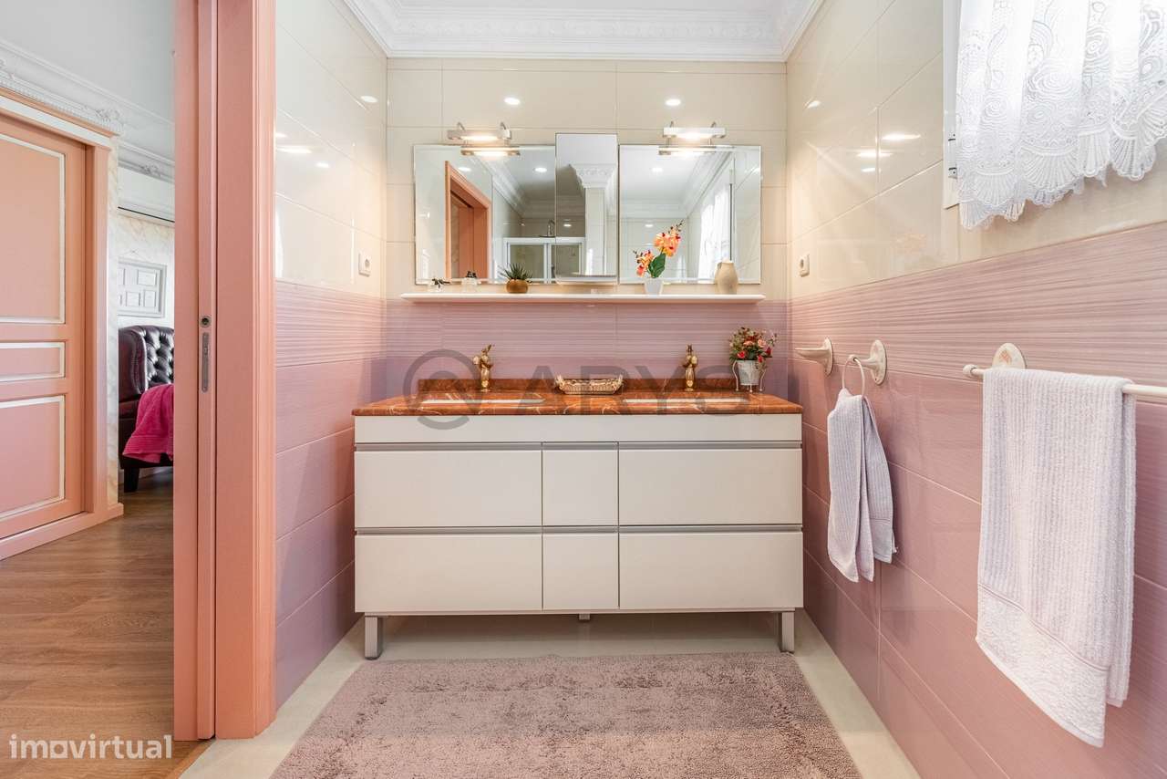 Moradia Isolada T5-30