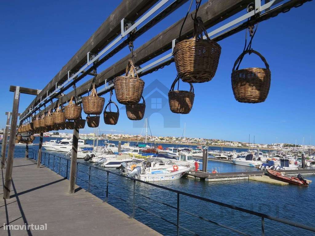 Moradia para Venda no Centro em Portimão-13