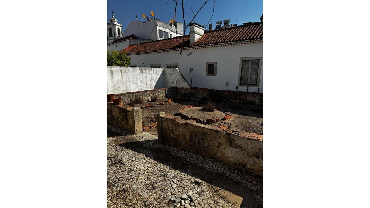 Prédio em Santarém-13