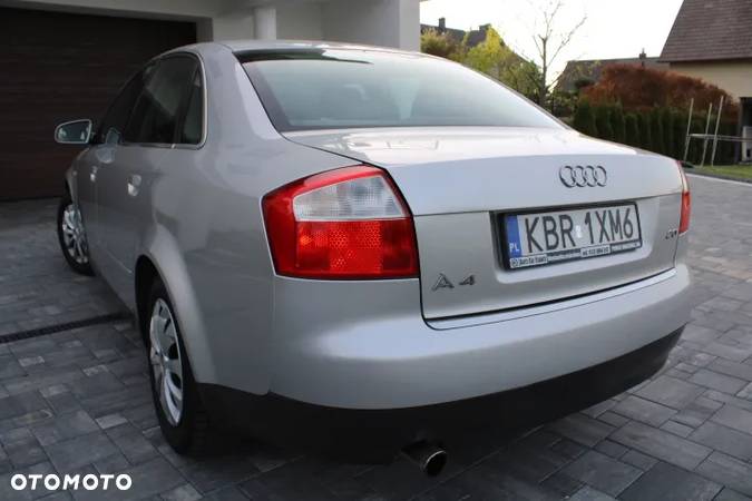 Audi A4 2.0 - 34