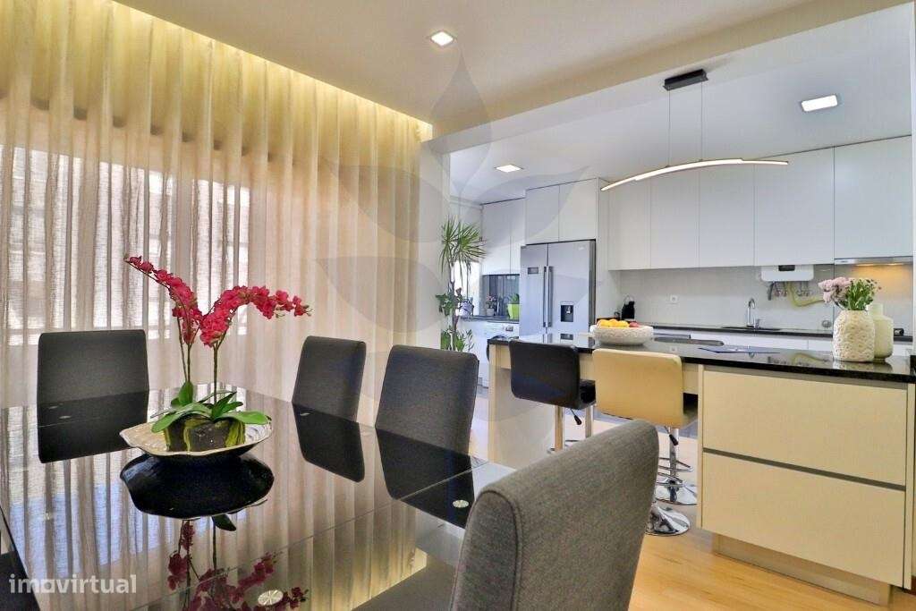 Apartamento T4 na freguesia de Lamaçães-25