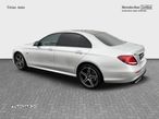 Mercedes-Benz E 300 de Aut. - 4