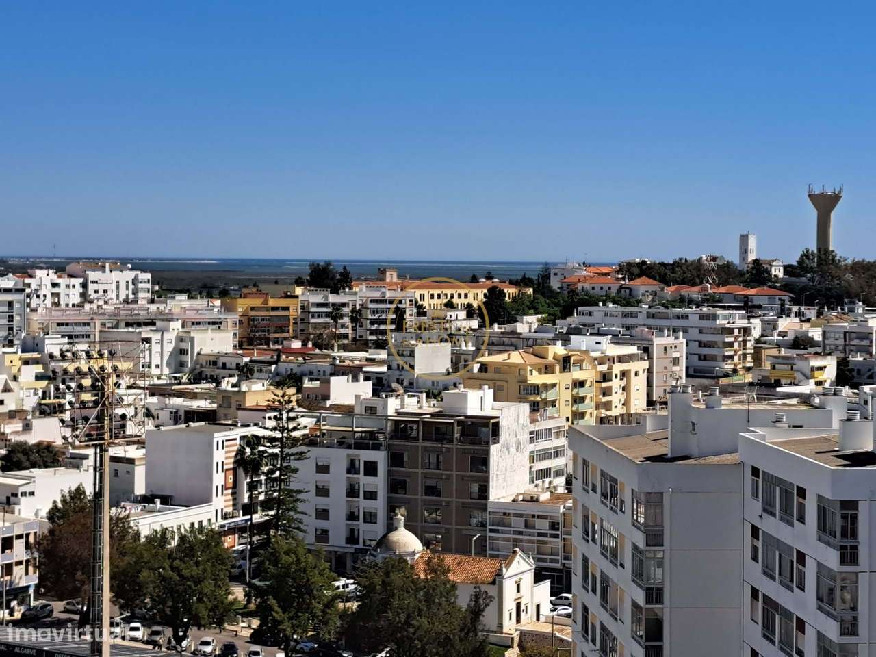 APARTAMENTO T3 EM LOCALIZAÇÃO CENTRAL  - FARO-26