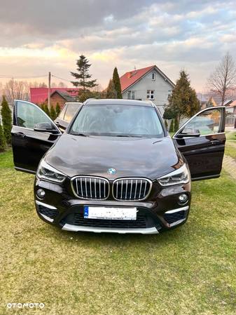 BMW X1 xDrive18d xLine - 1