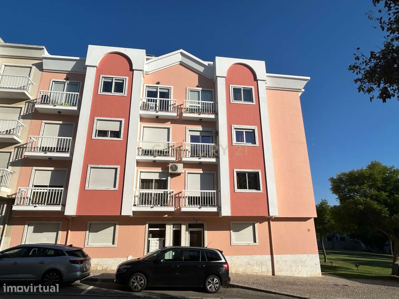 Apartamento T3 Mobilado, em Varge Mondar (Rio de Mouro, Sintra)-21