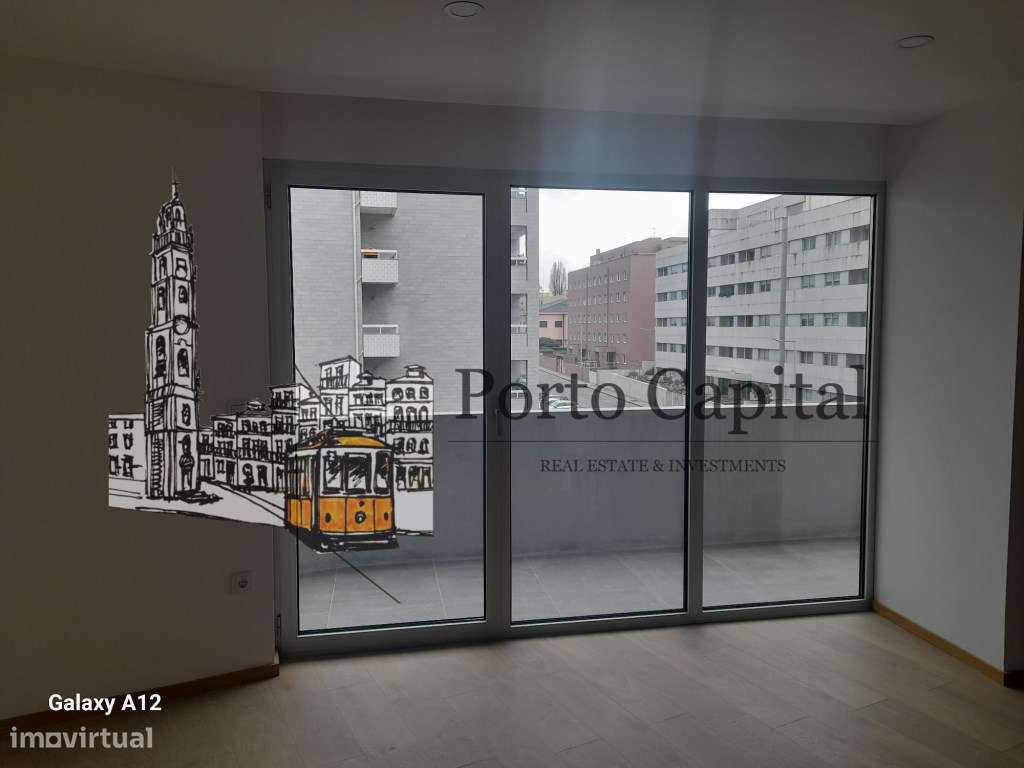 EXCELENTES APARTAMENTOS T2, JUNTO AO BESSA, COM VARANDA E 2 LUGARES... - Grande imagem: 5/24