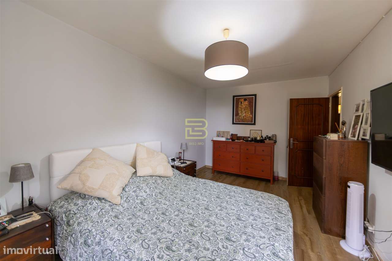 Apartamento T3 em Ramalde – Oportunidade para Investidores-13