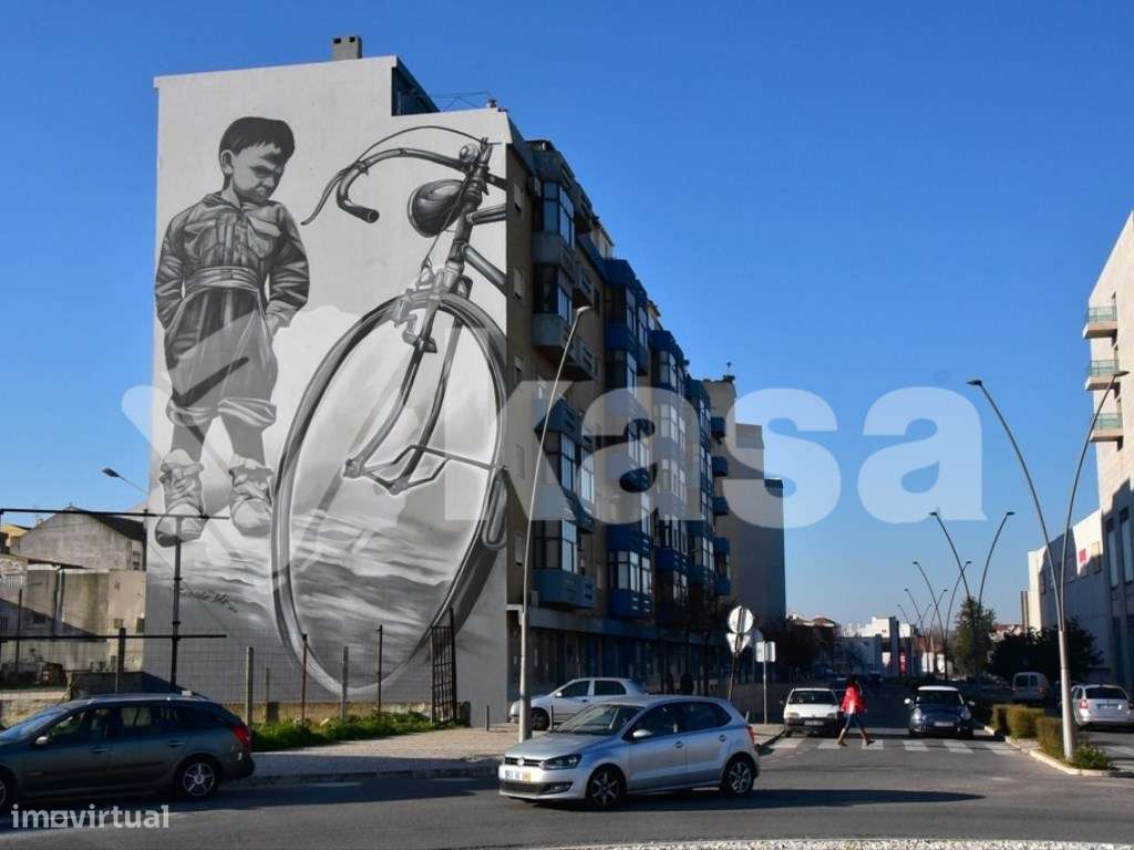 Viva no Coração do Barreiro - T3 Duplex Moderno e Funcional-7