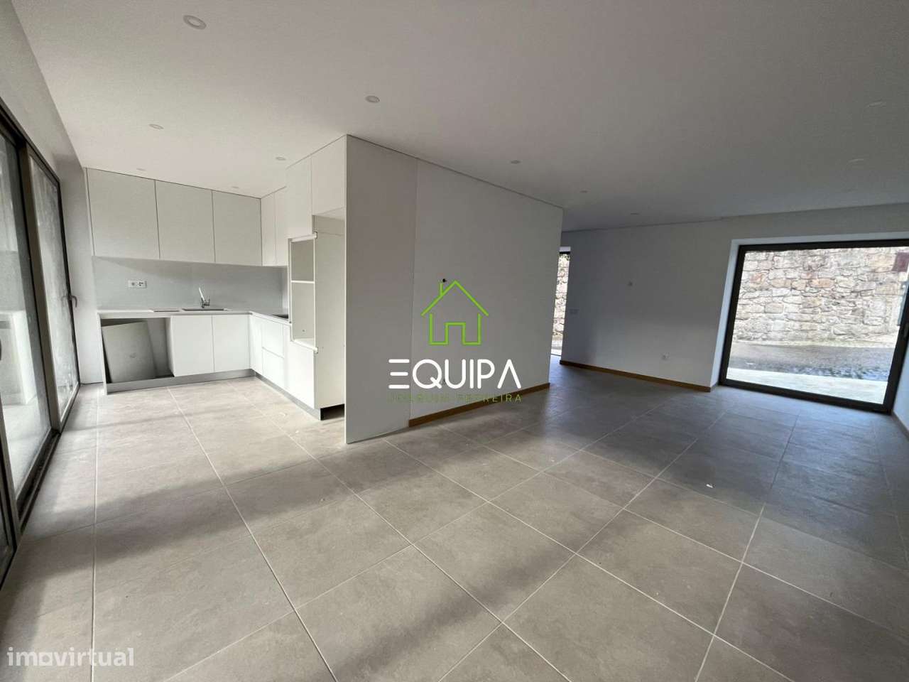 Andar Moradia T2 Gondomar, Guimarães - Grande imagem: 4/15