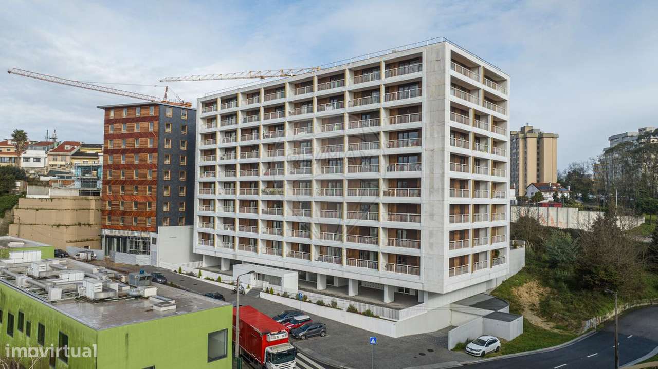 Apartamento T4 para venda - Grande imagem: 2/35