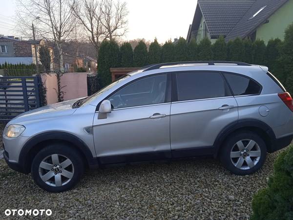 Chevrolet Captiva 2.0 d High - 2