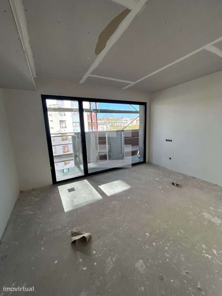 Apartamento T3 em condomínio c/ ginásio ao Gaia Shopping e próximo da - Grande imagem: 5/38