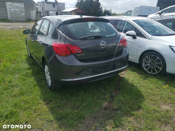 Opel Astra 1.6 Active - 3