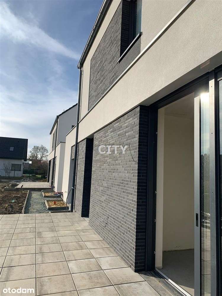 ostatni dom, duże przeszklenia, wolnostojący - Pełny obrazek: 5/7