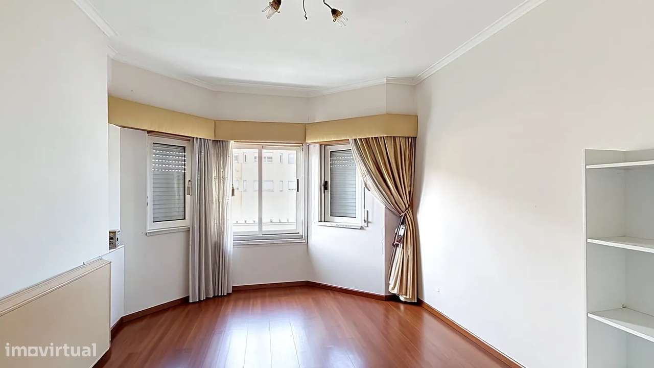 Apartamento T3 Ramada – Espaço, Conforto e Excelente Localização-12