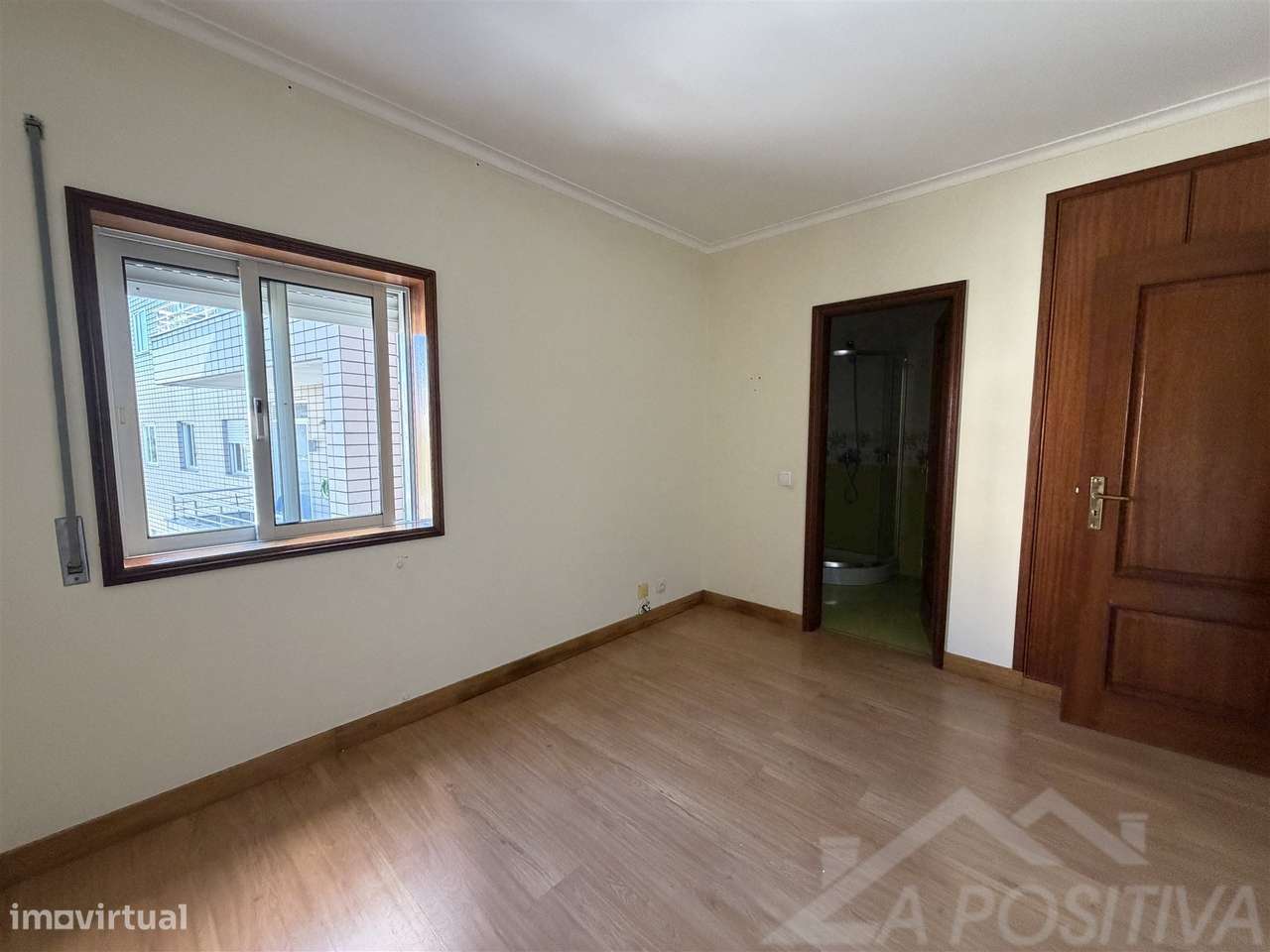 Apartamento T2 Venda em São João da Madeira,São João da Madeira-24