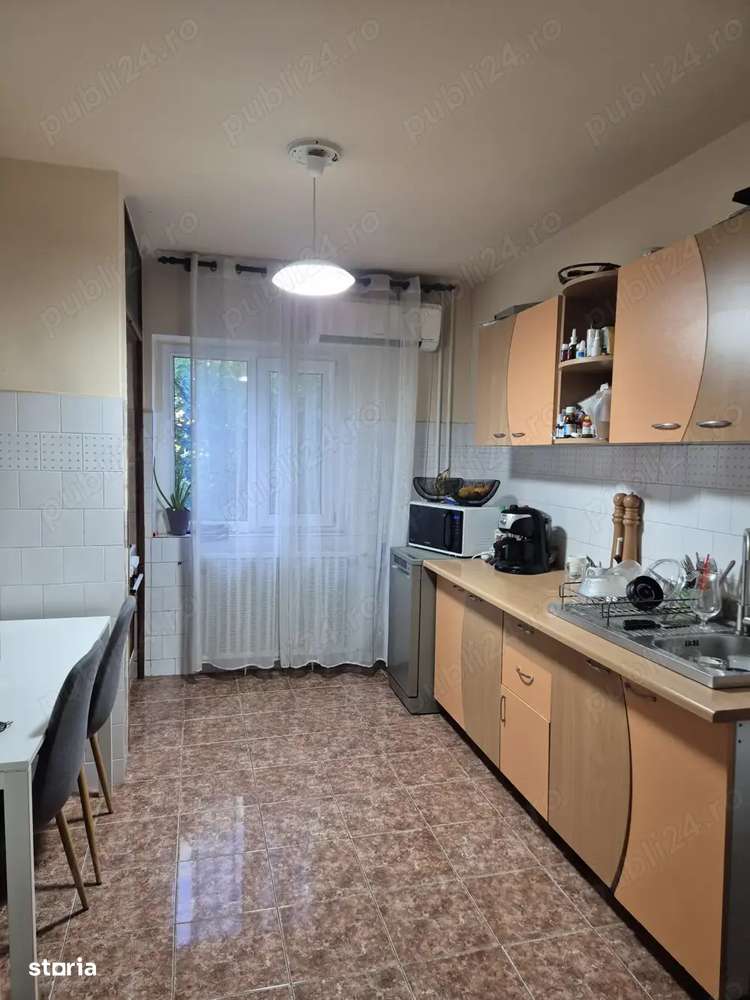 Apartament cu 4 camere | 3 balcoane |Zona Aradului - Imagine principală: 5/10