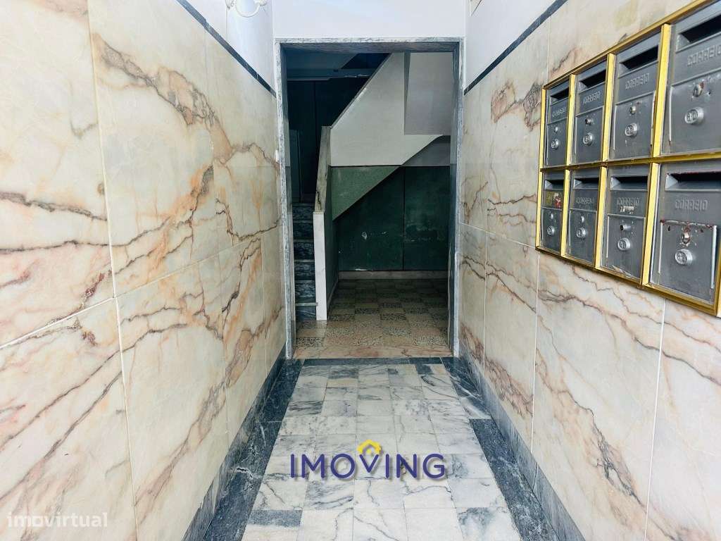 Apartamento T2 na Rua Adelina Abranches - Lavradio, Barreiro-20