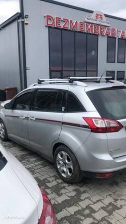 Dezmembram Ford Grand C Max 1.6 D an fabr 2011 - 1