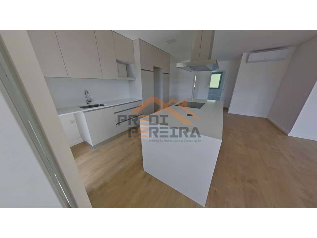 T1 situado na Quinta dos Fartos, Apelação.-11