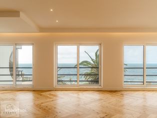 Apartamento T5 com vista mar Estoril