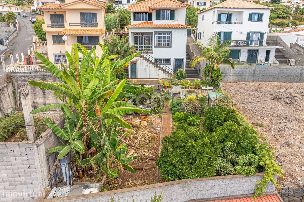 Moradia T3 + 1 Isolada com Vista Baía do Funchal – São Roque, Funch...-18